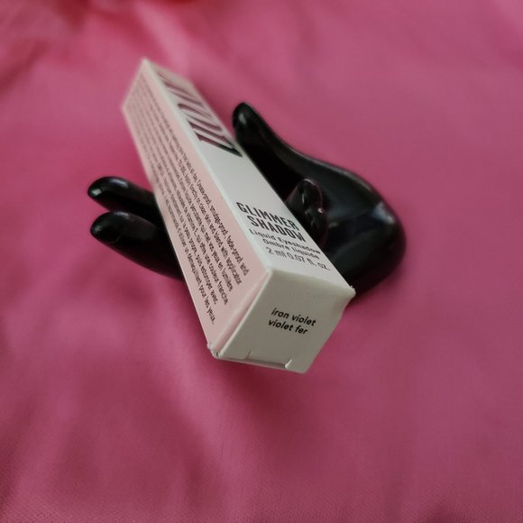 AVON Glimmer Shadow - Iron Violet - Picture 4 of 5